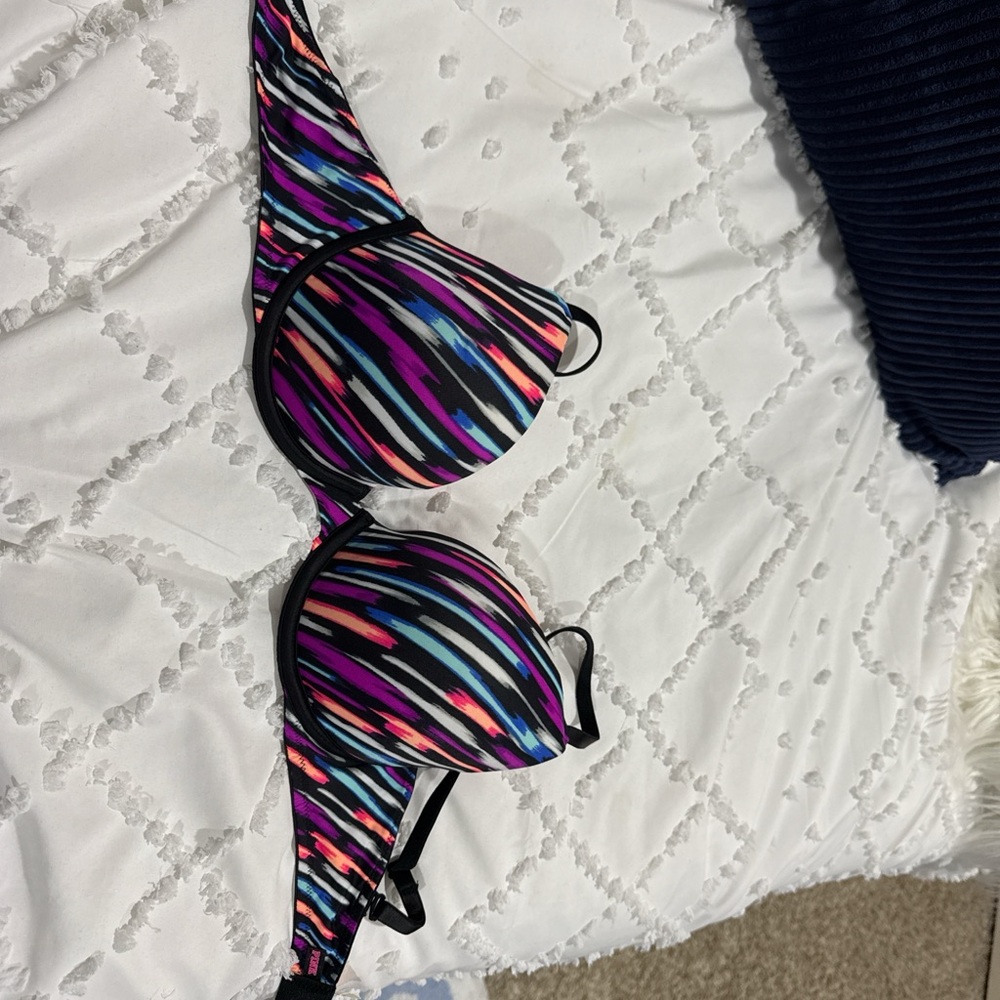 Victoria's Secret Multicolor Striped Bra